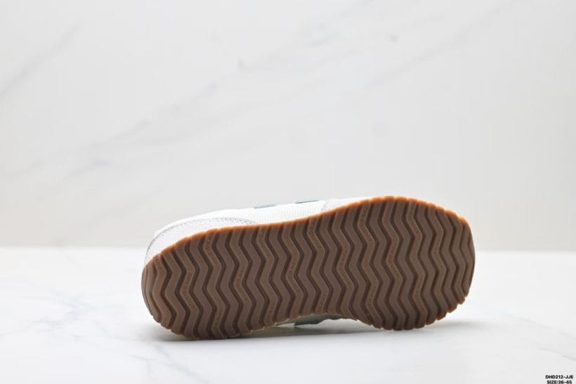 About Us - New Balance 471 Series New Balance 471 Series