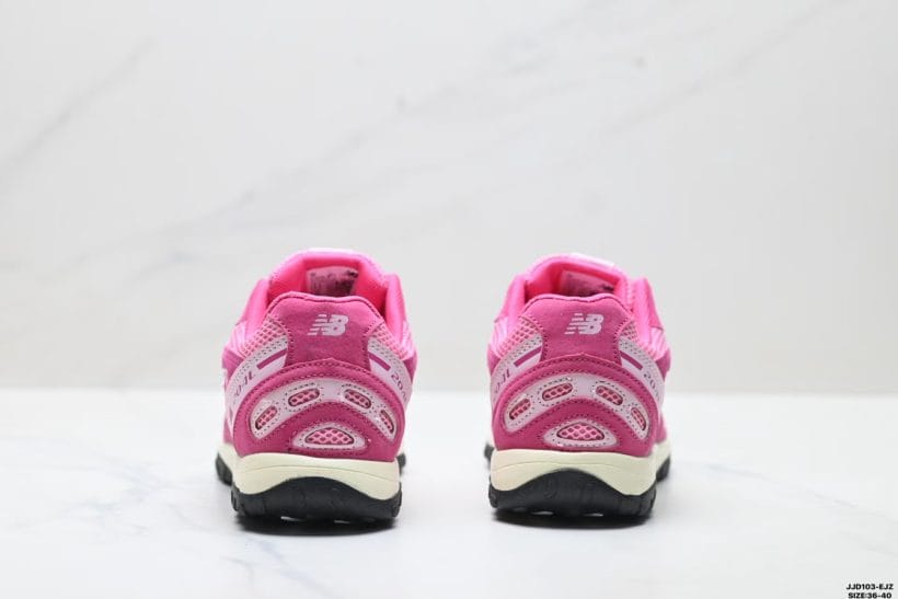 About Us - New Balance 204L New Balance 204L Series