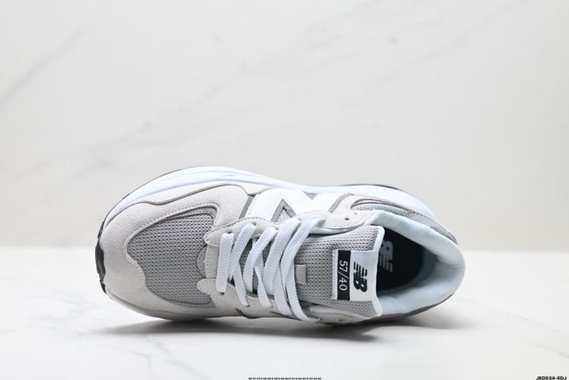 New Balance 5740 Series cushioned midsole detail