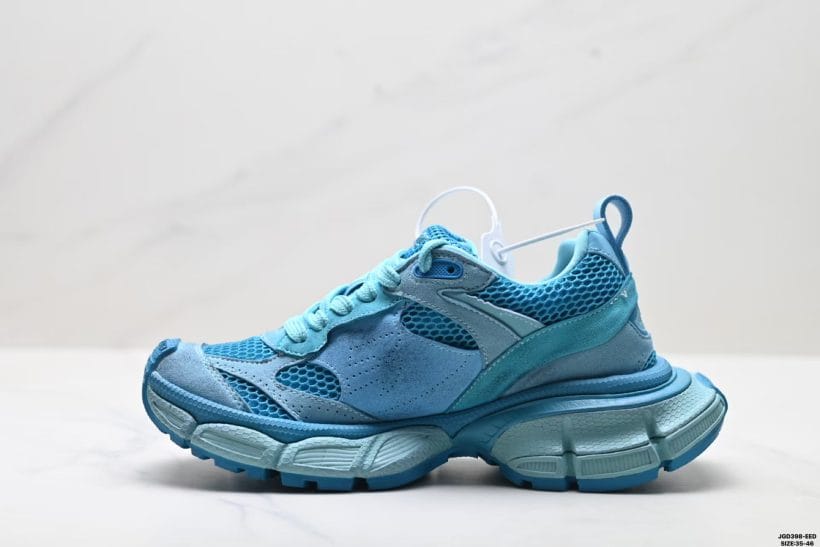 Balenciaga 3XL side view