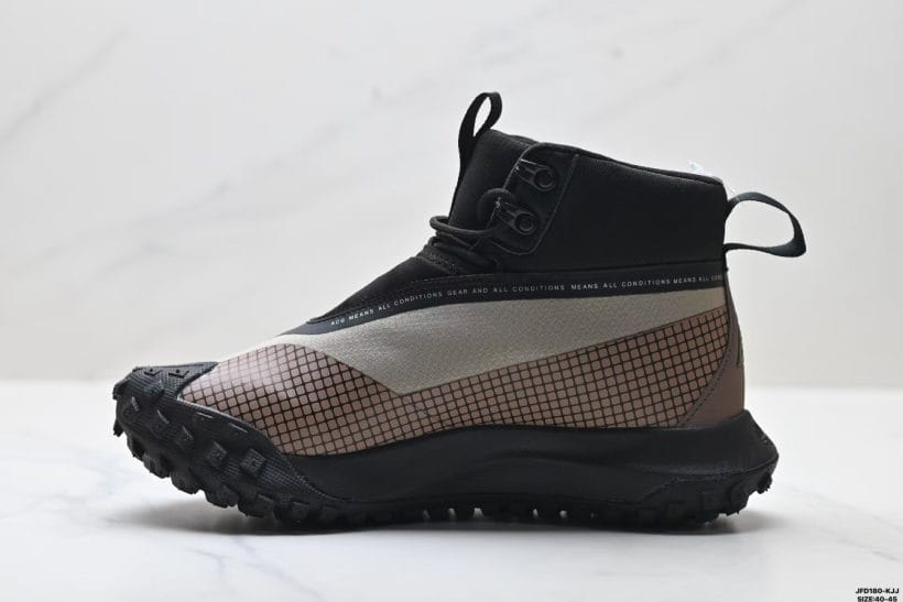 Nike ACG Mountain Fly Gore-Tex mid-top outdoor shoe profile