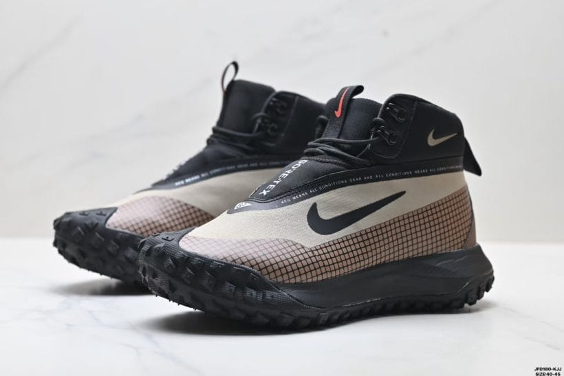 About Us - Nike ACG Mountain Fly Gore-Tex Nike ACG Mountain Fly Gore-Tex