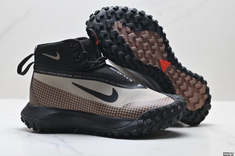 About Us - Nike ACG Mountain Fly Gore-Tex Nike ACG Mountain Fly Gore-Tex