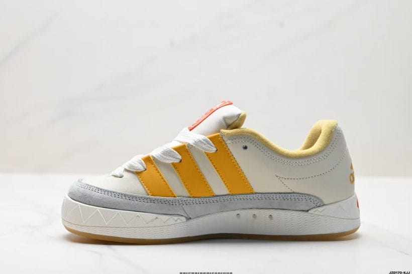 Adidas Adimatic Low wide lace detail
