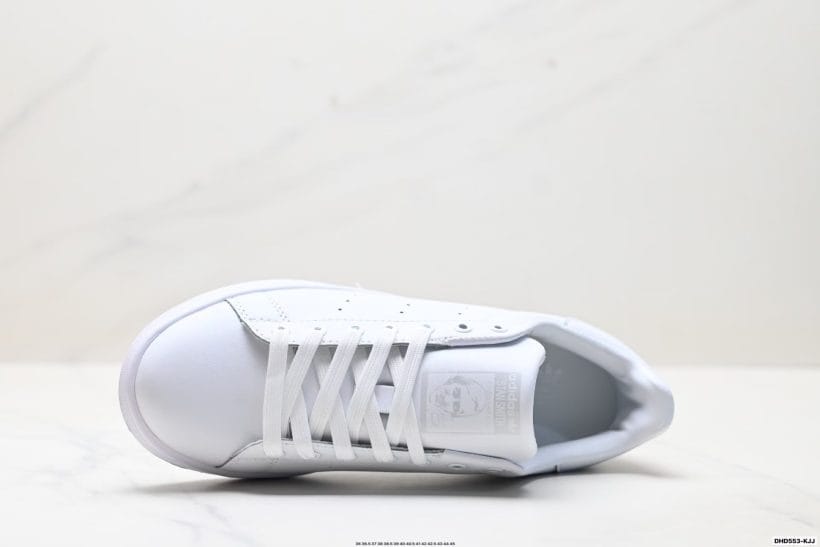 Adidas Stan Smith PF W upper detail