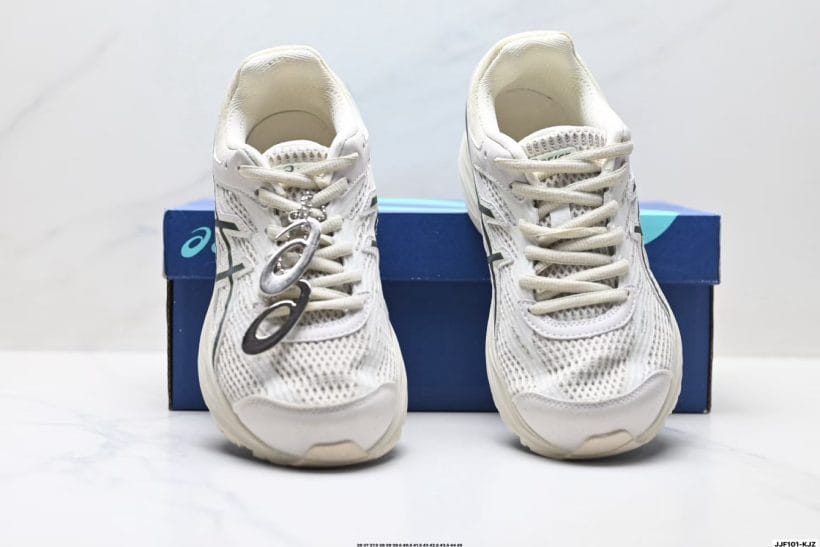 About Us - Asics Gel-Flux CN Asics Gel-Flux CN