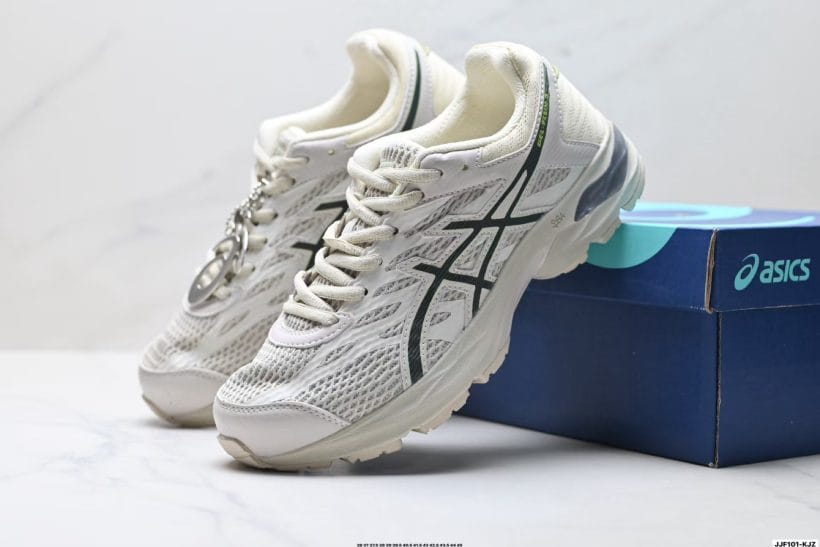 About Us - Asics Gel-Flux CN Asics Gel-Flux CN