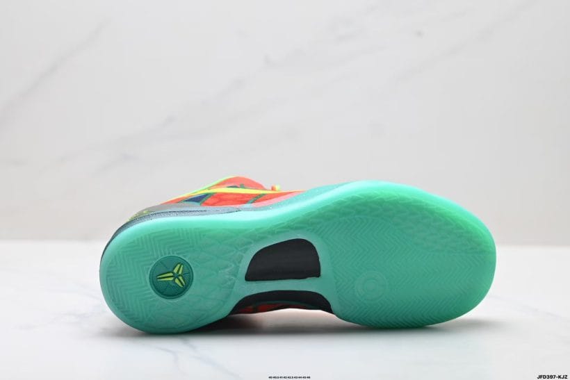 About Us - Nike Zoom Kobe VIII 8 Nike Zoom Kobe VIII 8