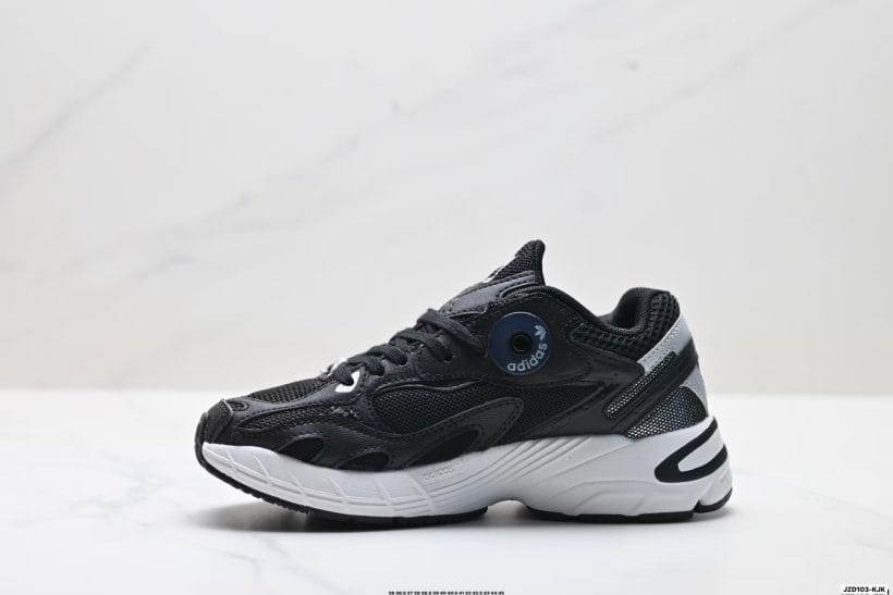 Adidas Astir retro casual sneaker profile