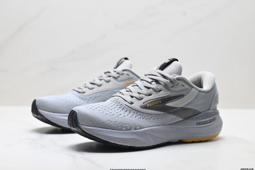 About Us - Brooks Adrenaline GTS 24 Brooks Adrenaline GTS 24