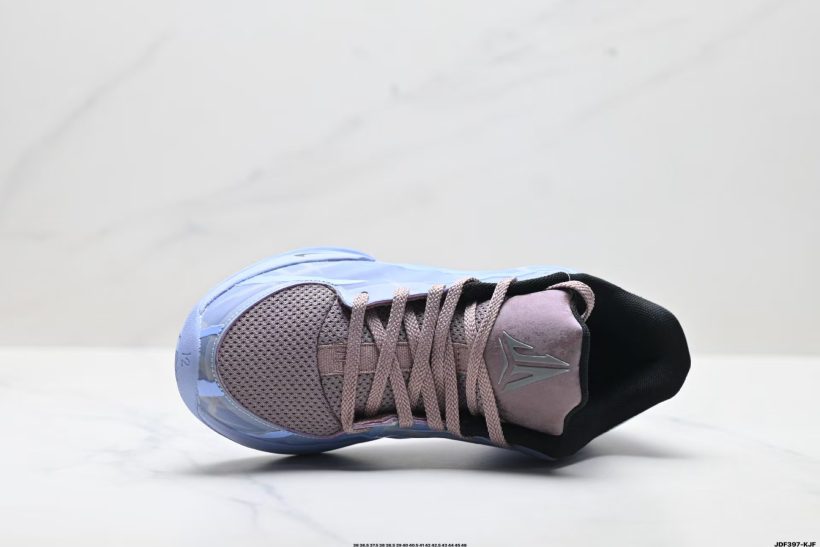 About Us - Nike JA 2 Nike JA 2